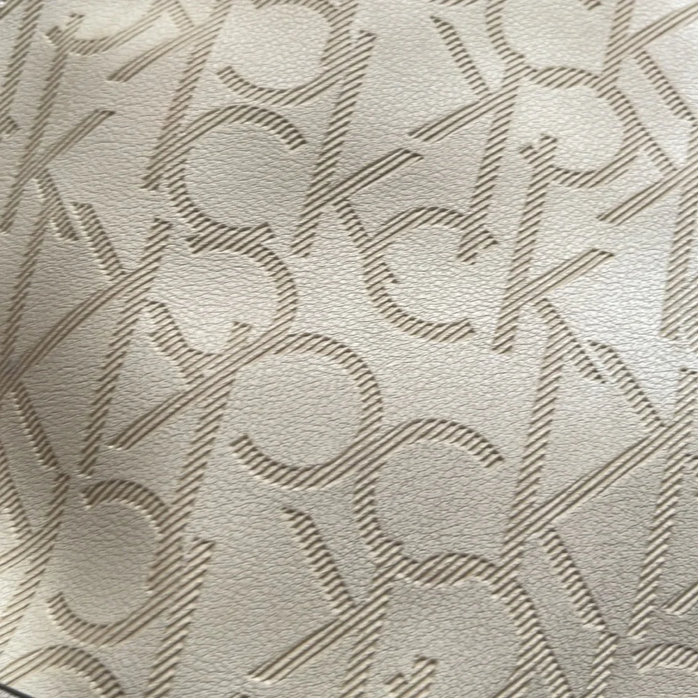 Calvin Klein Crossbody Purse - Picture 2 of 10